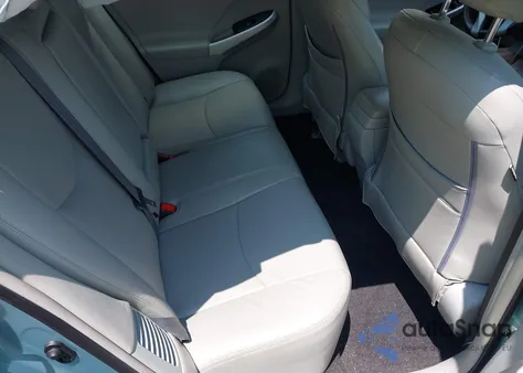 2015 Toyota Prius Two z USA, uszkodzony, nr VIN JTDKN3DU9F1960588